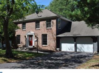 720 Walnut Ave, Laurel Springs, NJ 08021