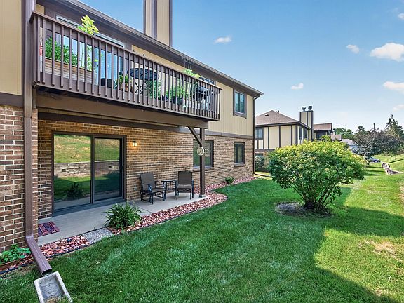 5th image of 5217 Balmoral Ln
