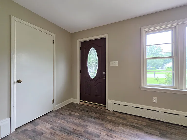 2402 New Holland Pike — Photo 4