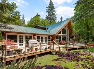 3024 Raccoon Way, Oak Harbor, WA 98277
