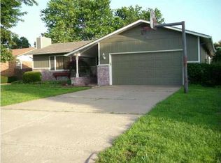 10 Belmont Ct, Augusta, KS 67010