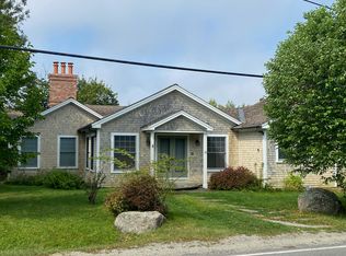 29 Harbor Dr, Bass Harbor, ME 04653