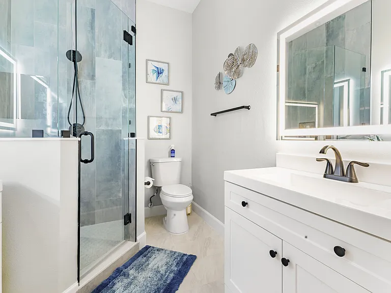 2047 Roselawn St #2047 — Photo 8