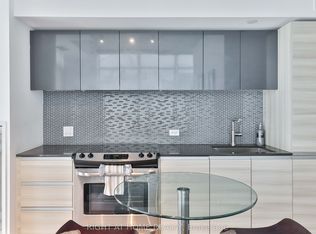 1190 Dundas St E #906, Toronto, ON M4M 0C5