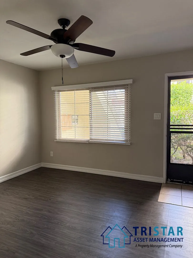 Del Cerro — Photo 4