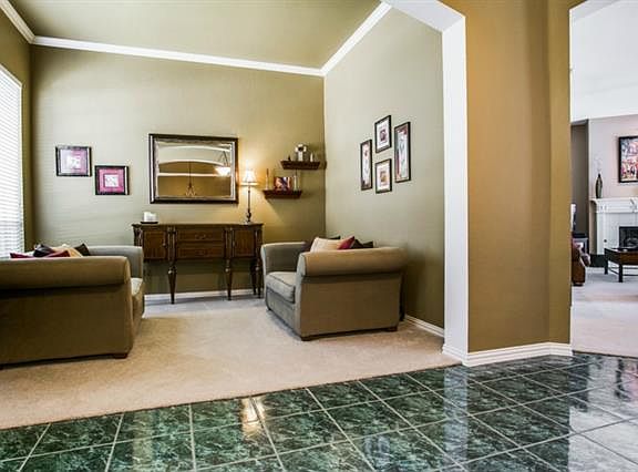 5th image of 3704 Harlington Ln