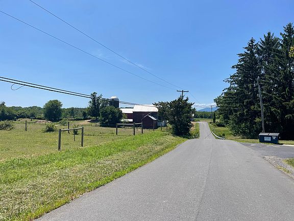 2nd image of 340 Lasher Ave