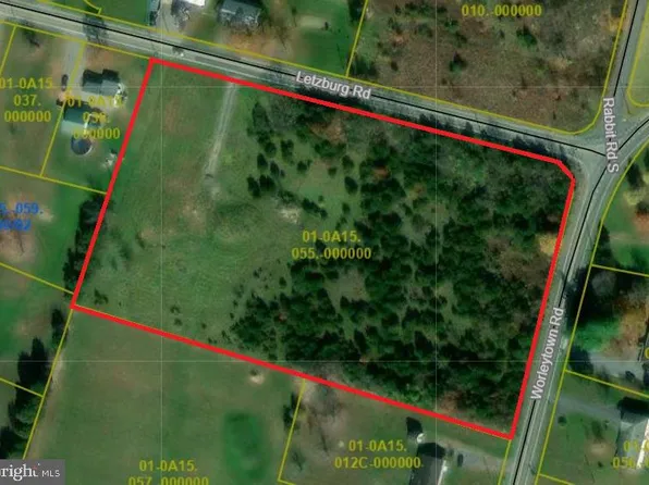 10593 Letzburg Rd, Greencastle, PA 17225