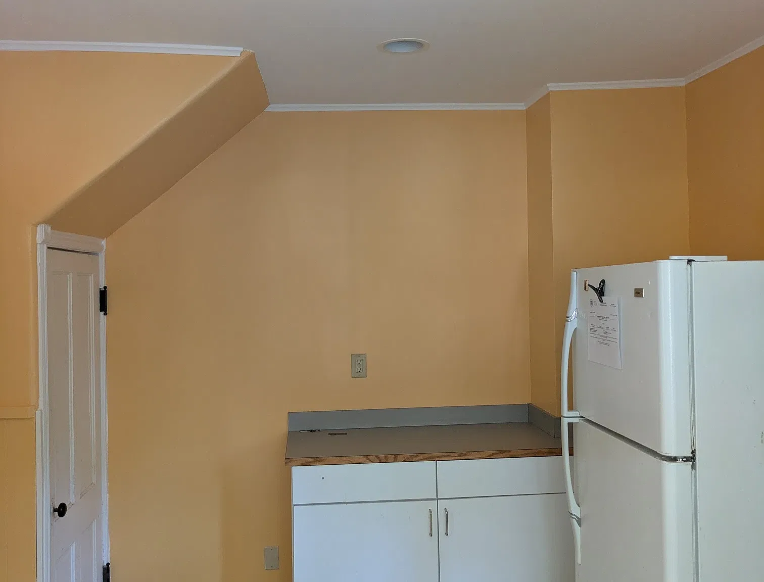 4 bed, 1375 sqft, $4,050 — Photo 3