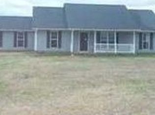 945 John Day Rd, Canton, MS 39046