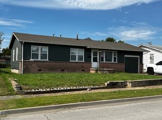 806 N Cedar St, Owasso, OK 74055