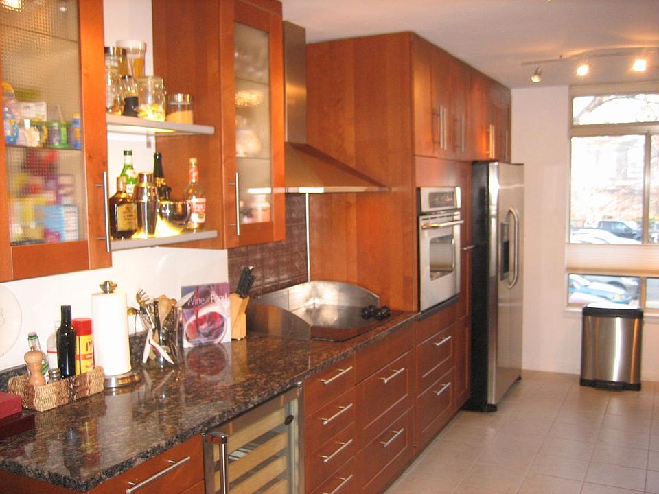 1st image of 1653 S Hayes St APT B