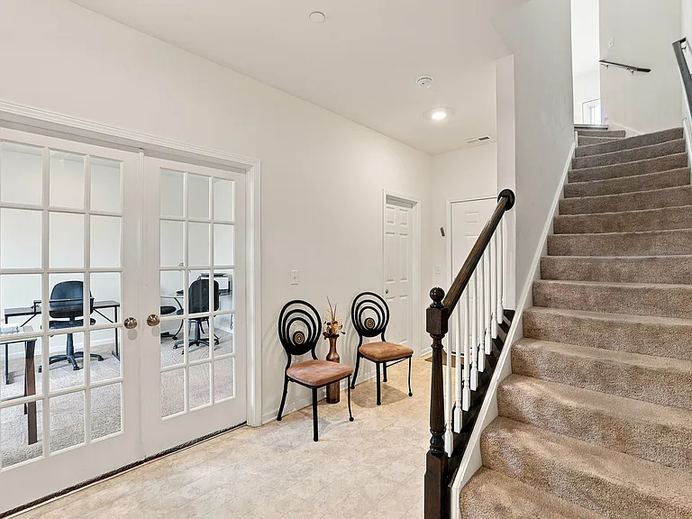 3303 Trillium Cir — Photo 5