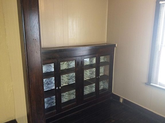 5th image of 3707 Agnes Ave