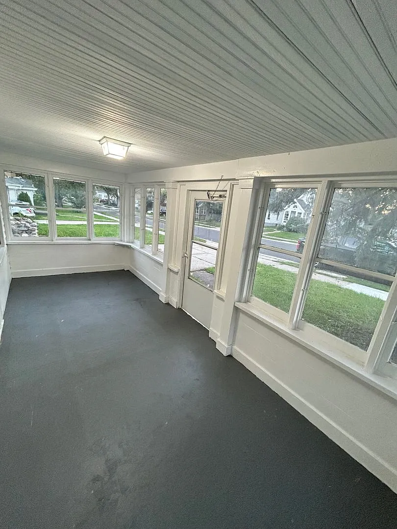 1649 Havana Ave SW — Photo 3