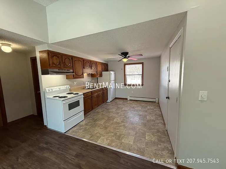 381 Pine St #4 — Photo 1