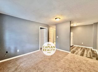 1409 Chapel St #4A, New Haven, CT 06511