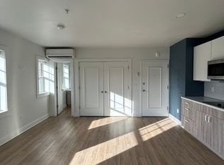 1760 Jackson St #304, Omaha, NE 68102