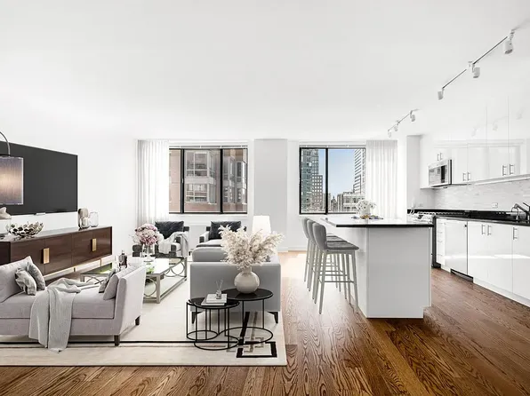 450 N End Ave, New York, NY