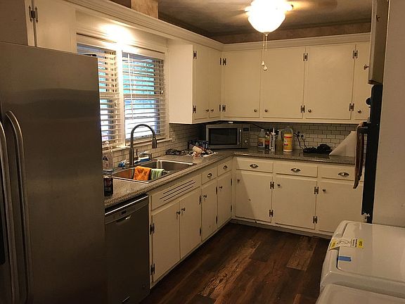 5th image of 113 Hickory Dr