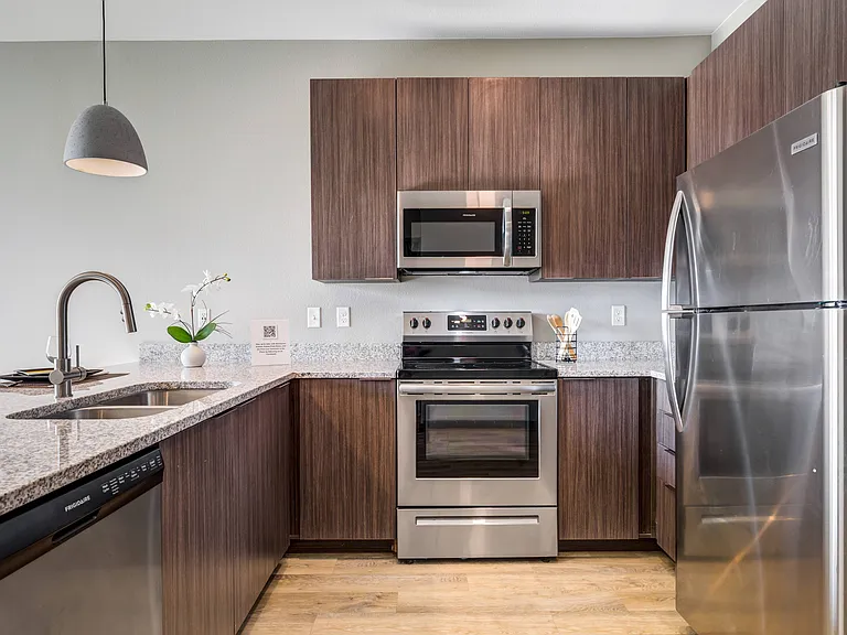 Spacious Kitchen