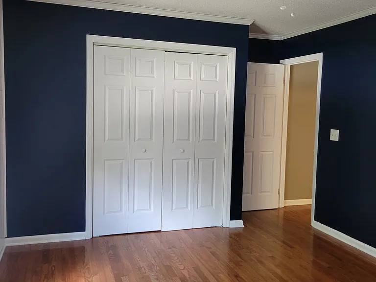 110 Hilton Ln — Photo 32