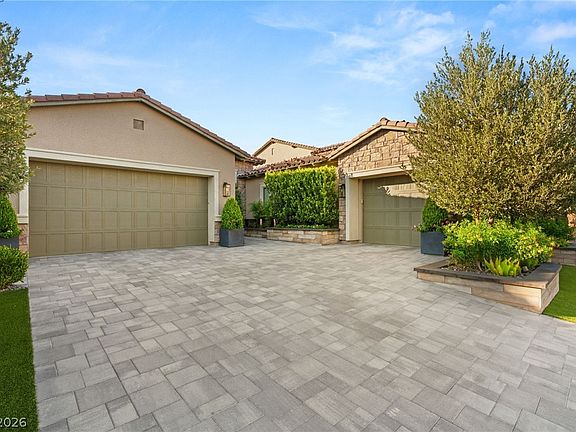 4th image of 4136 San Capri Way