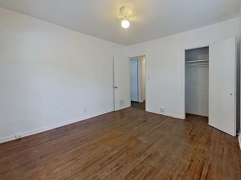 1464 Holmesdale Rd #2 — Photo 10