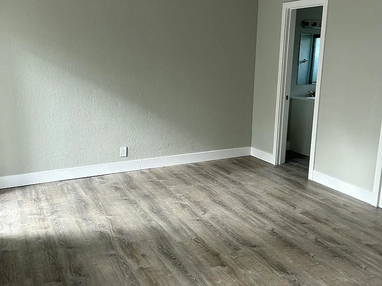 214 S Palmway #1 — Photo 5