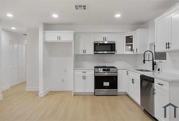 1 bed, 650 sqft, $1,800 — Photo 3
