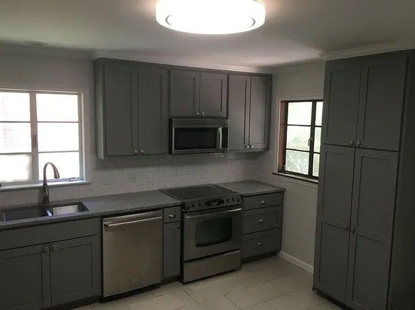 3615 S Urbana Ave, Tulsa, OK 74135