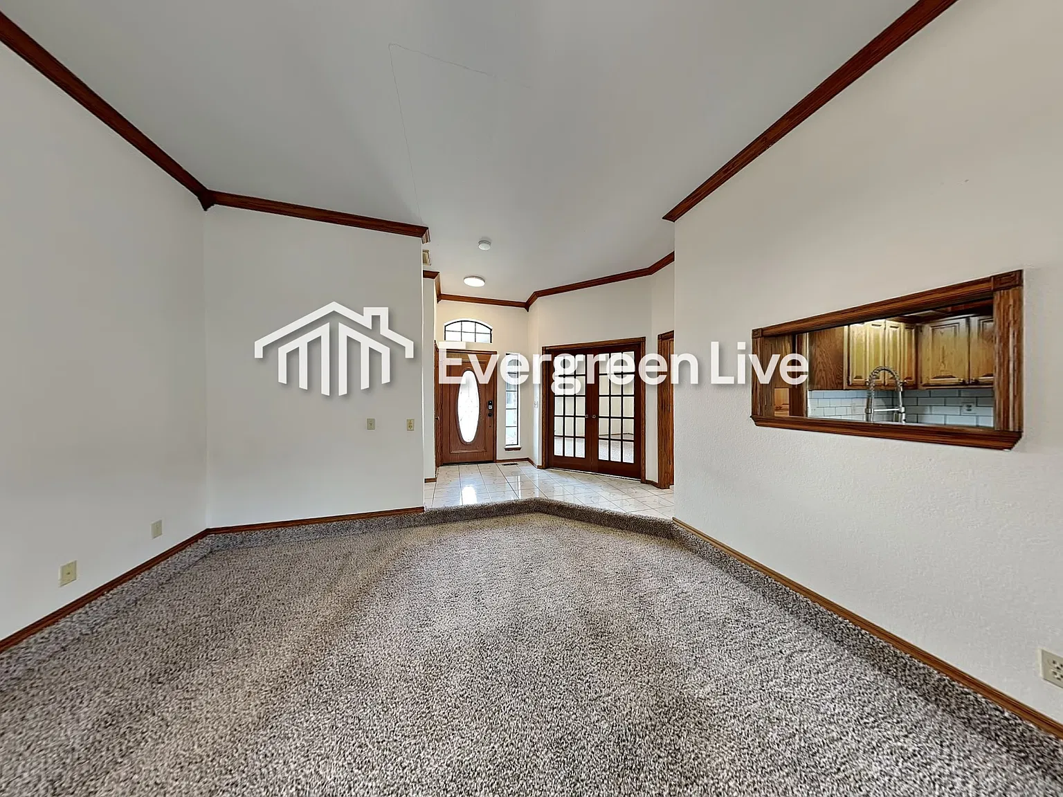 3 bed, 2.0 bath, 1858 sqft, $1,645 — Photo 2
