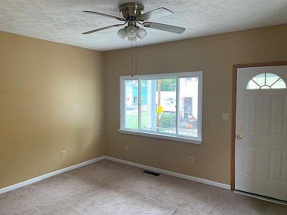 2nd image of 610 N 5th St