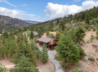 42 Ottawa Ct, Lyons, CO 80540