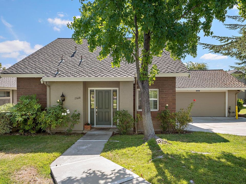 1st image of 15620 Camino Del Cerro