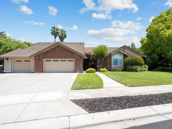 120 Tierra Del Sol, Hollister, CA 95023