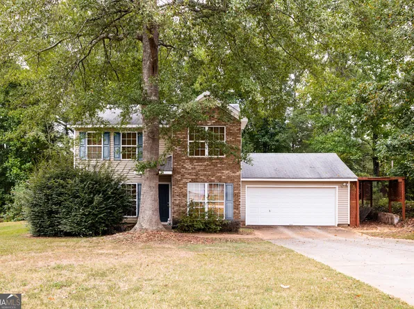 530 Walton Dr, Social Circle, GA 30025