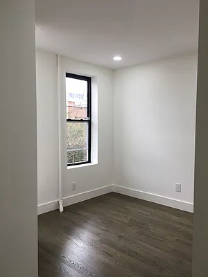 Rented by Blue Sky Management NY Inc | media 14