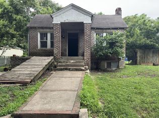 1013 N Lyon Ave, Springfield, MO 65802