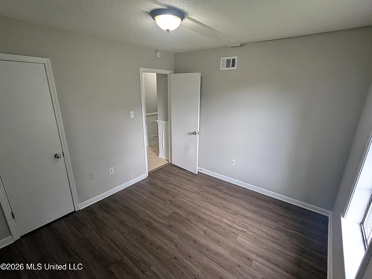 6255 Tulane Rd — Photo 8