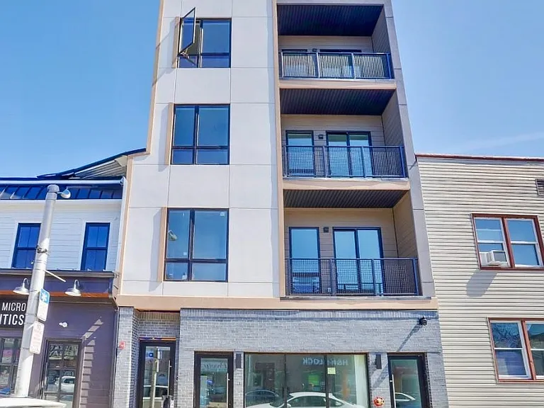 354 Broadway #2F — Photo 22