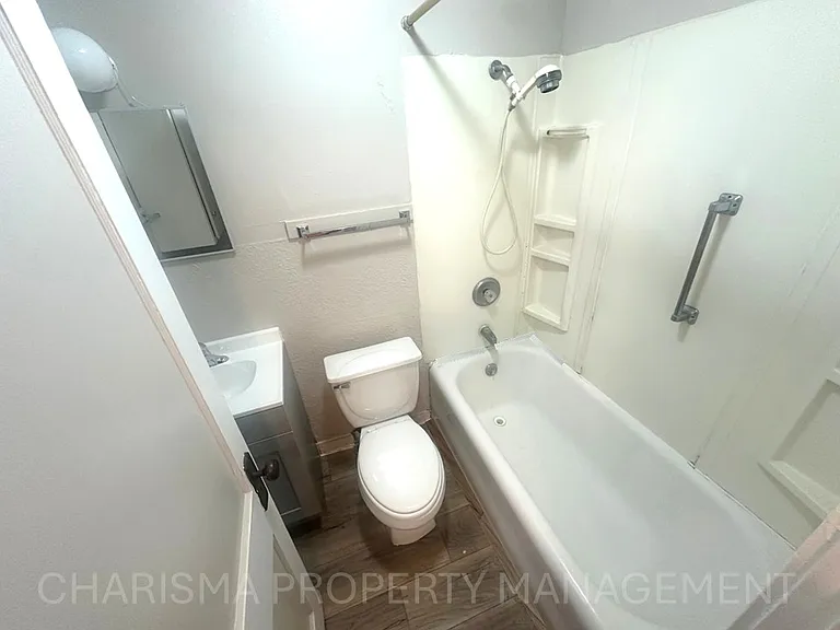 GEPC Properties Plex — Photo 27