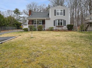 405 Stevens St, Bristol, CT 06010