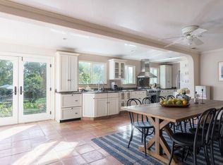 8215 Appian Way, Sebastopol, CA 95472