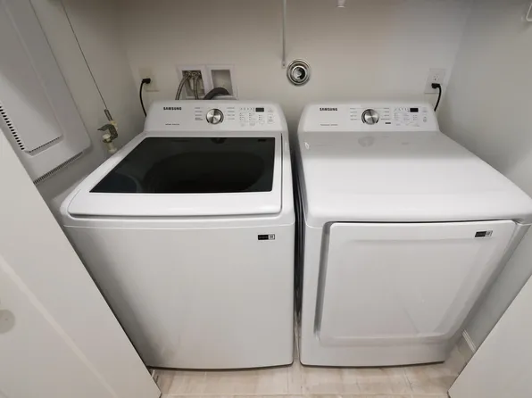 4959 Whispering Way, Dania Beach, FL 33312