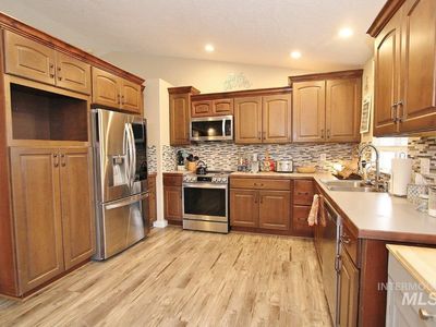 567 N Elizabeth Ave, Star, ID, 83669