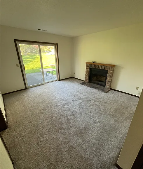 1201 Hillcrest Ct — Photo 14