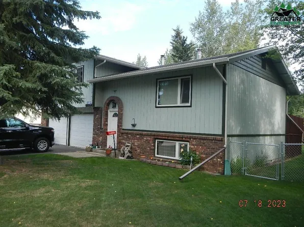 4430 Dartmouth Dr, Fairbanks, AK 99709