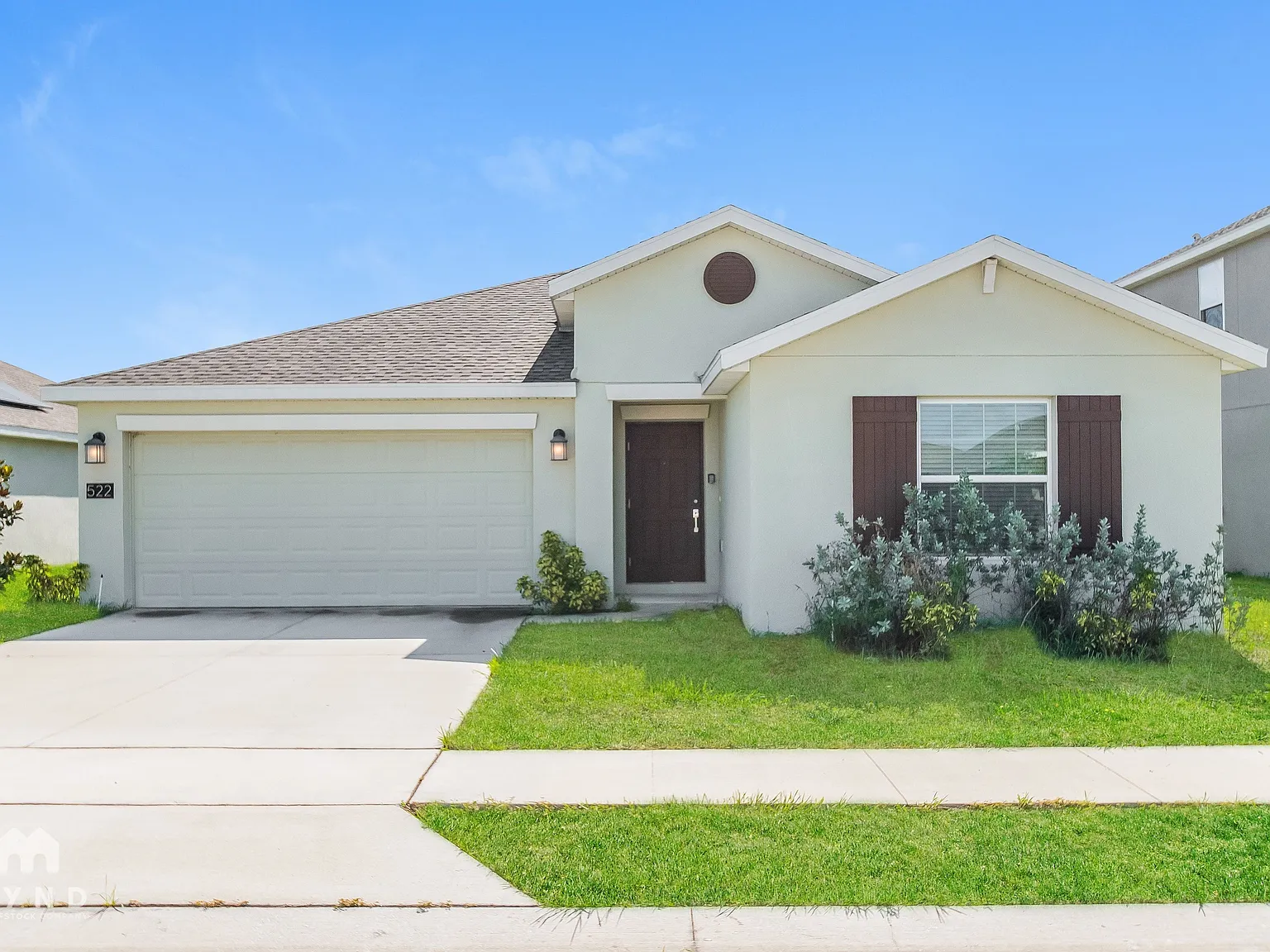 4 bed, 2.0 bath, 1936 sqft, $1,959 — Photo 1