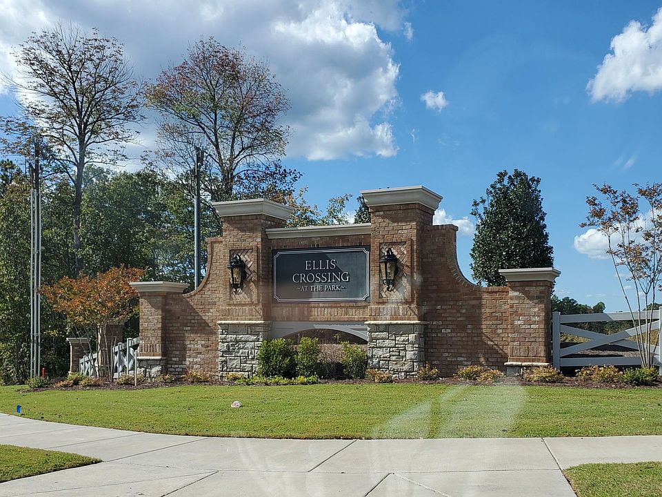 Neighborhood Entrance